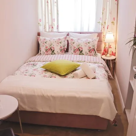 Apartament Victoria *
